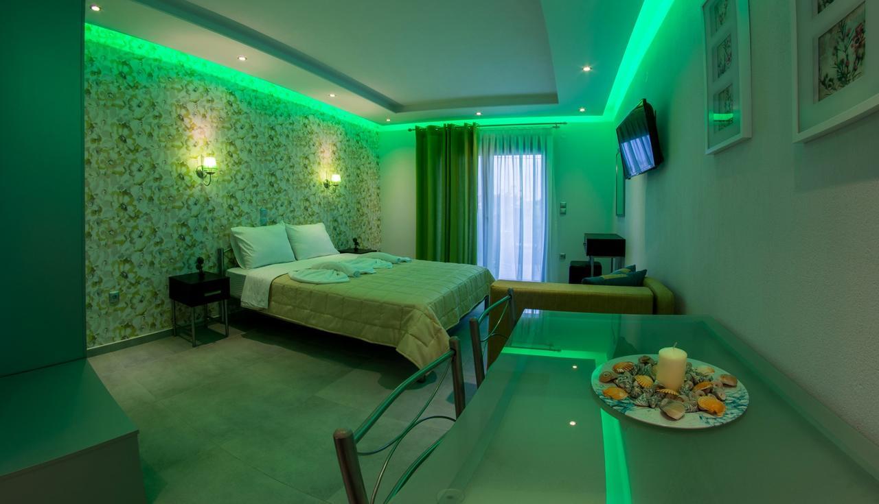 Grey House Apartments Nikiti  Exterior foto